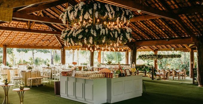 outdoor round cover tables