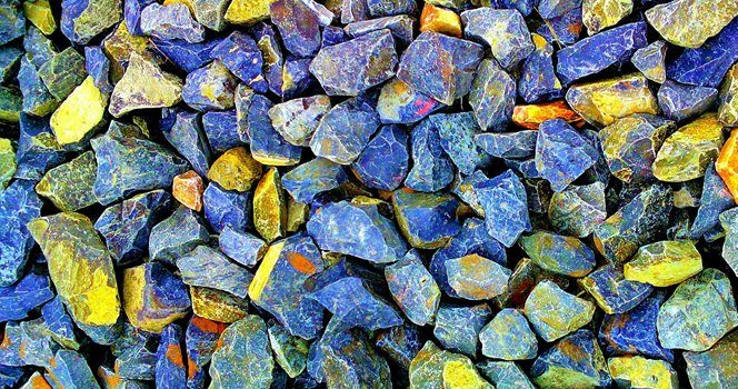 achieving backyard stone contrast