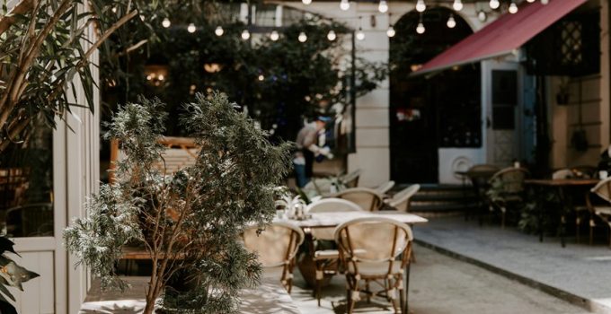 customize outdoor wicker furniture