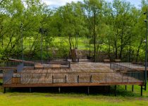 eco friendly outdoor deck ideas