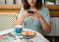 outdoor breakfast dining experience