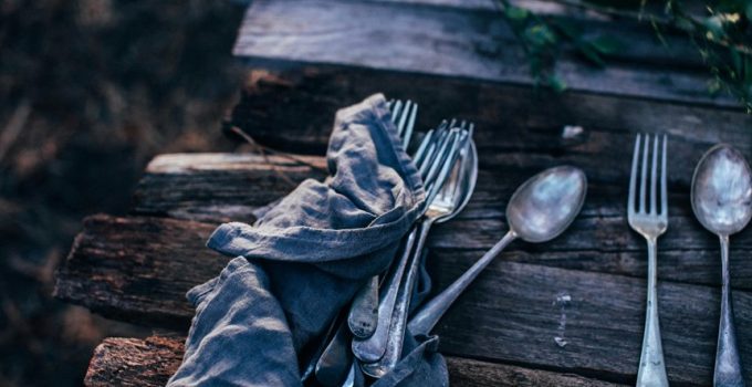 patterned napkins for decorations