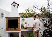 selecting outdoor kitchen stones