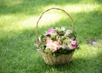 wicker color garden coordination