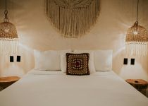 wicker outdoor accent pieces