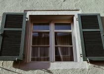 airflow blockage by walls