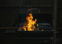 clean grill reduces fire risk
