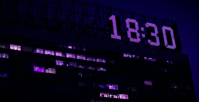 deck construction time estimate