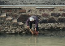 dry stacked stone construction method