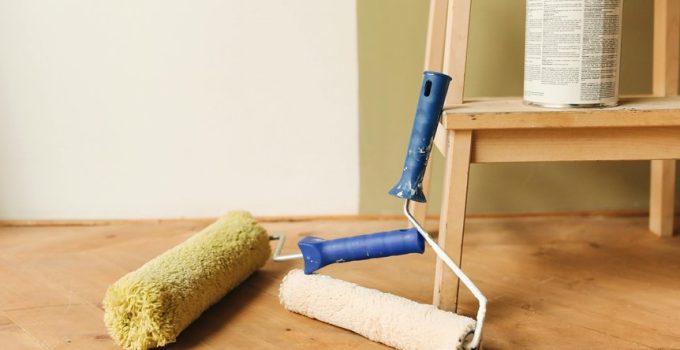 essential pool cleaning tools