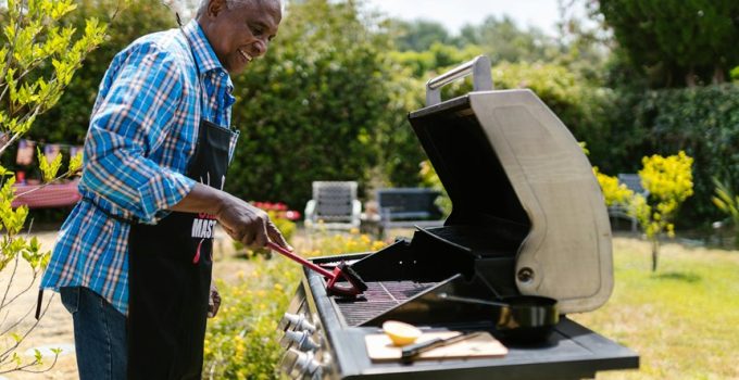grill cleaning after bbq
