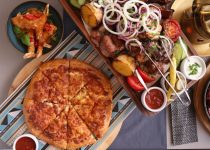 grilling pizzas with friends