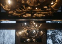 minimalist outdoor shower concepts