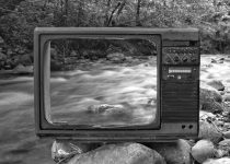 outdoor tv frame painting