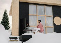 retractable glass wall insulation